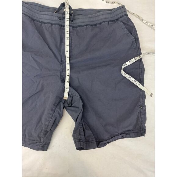 L.L. Bean Women's Gray Jean Shorts - Picture 4 of 9